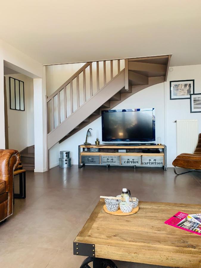 Bed And Breakfast Luxe La Defense U-Arena กูร์เบอวัวร์ ภายนอก รูปภาพ