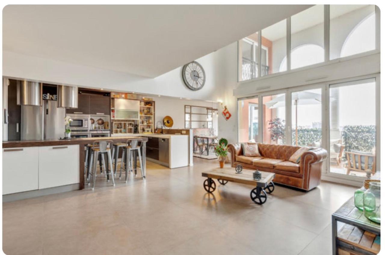 Bed And Breakfast Luxe La Defense U-Arena กูร์เบอวัวร์ ภายนอก รูปภาพ